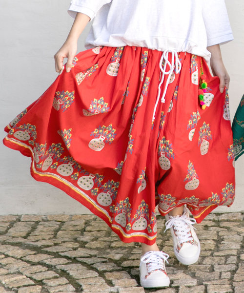 チャイハネ（チャイハネ）の「【チャイハネ】yul 花瓶プリントロングスカート（スカート・レディース・ブラック/グリーン/レッド/ホワイト/イエロー・FREE）」の5枚目の写真