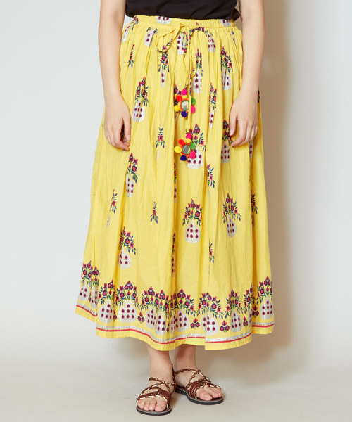 チャイハネ（チャイハネ）の「【チャイハネ】yul 花瓶プリントロングスカート（スカート・レディース・ブラック/グリーン/レッド/ホワイト/イエロー・FREE）」の4枚目の写真