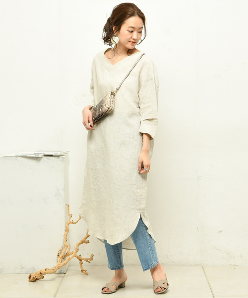 DouDou(ドゥドゥ)の「ヌキエリワンピース(ワンピース・レディース・ブラック/ベージュ/ブラウン・FREE)」の9枚目の写真
