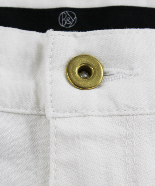 BEAUTY&YOUTH UNITED ARROWS(ビューティーアンドユースユナイテッドアローズ)の「by ※∵デニムテーパード9分丈パンツ◆(デニムパンツ・レディース・ホワイト/ネイビー/コバルトブルー/ロイヤルブルー・MEDIUM/LARGE/SMALL)」の10枚目の写真