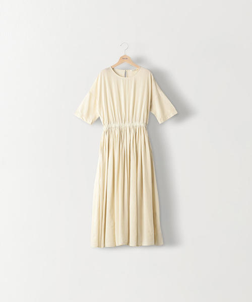 BLACK CRANE（ブラッククレーン）の「＜BLACK CRANE＞PLEATED DRESS