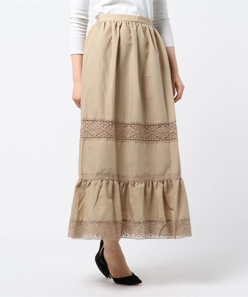 Culture Medium(カルチャーミディアム)の「T/Cブロードレース切替ロングスカート(スカート・レディース・ホワイト/ブラック/ベージュ/パープル/イエロー/キャメル・FREE)」の2枚目の写真