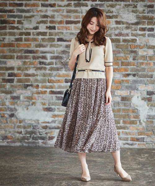 12Twelve Agenda（トゥエルブ　アジェンダ）の「配色ボウタイ5分袖ニットプルオーバー（ニット/セーター・レディース・ベージュ/ネイビー/ブラック/オフホワイト・M）」の16枚目の写真