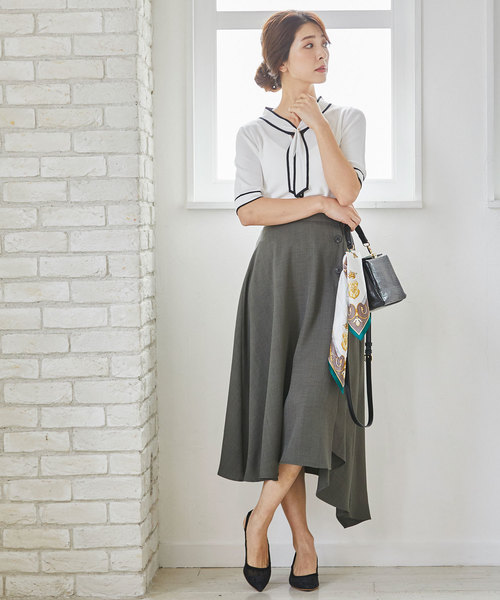 12Twelve Agenda（トゥエルブ　アジェンダ）の「配色ボウタイ5分袖ニットプルオーバー（ニット/セーター・レディース・ベージュ/ネイビー/ブラック/オフホワイト・M）」の21枚目の写真