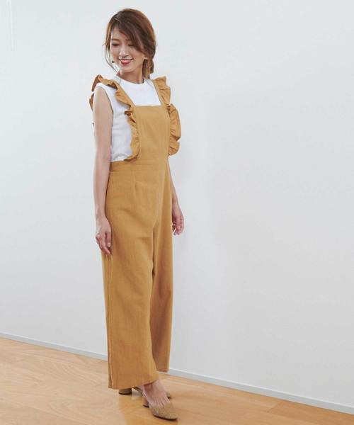 M y u(ミュー)の「【ZOZO限定アイテム】フリルサロペット(サロペット/オーバーオール・レディース・ブラック/カーキ/キャメル/その他・FREE)」の4枚目の写真