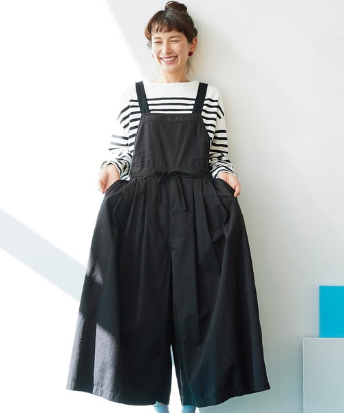 Sunny clouds（サニークラウズ）の「サニークラウズ　エプロンに恋したキュロパン（サロペット/オーバーオール・レディース・ブラック/ベージュ・MEDIUM/LARGE/X-LARGE/XX-LARGE/NM）」の2枚目の写真