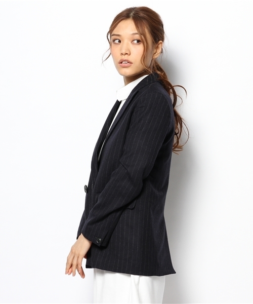 I am I （アイアムアイ）の「フラノストライプ  ダブルジャケット（テーラードジャケット・レディース・ネイビー/ホワイト・FREE）」の4枚目の写真