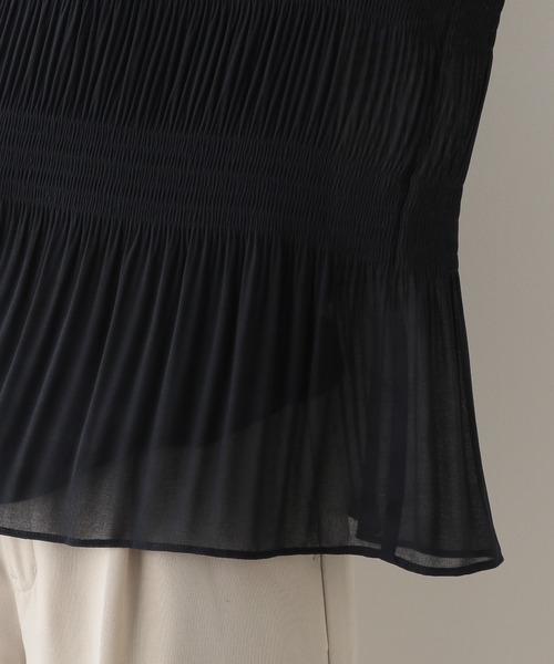 LEPSIM(レプシィム)の「マジョリカプリーツブラウス 890435(シャツ/ブラウス・レディース・ネイビー/マスタード/グレイッシュベージュ・MEDIUM/LARGE)」の16枚目の写真