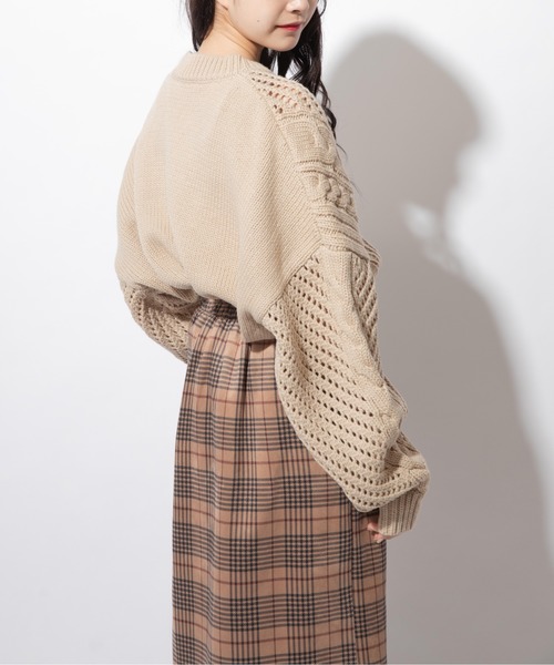 Mysa&Liina（ミーサリーナ）の「透かし柄ケーブルニット（ニット