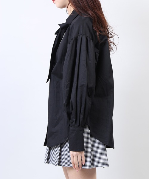 WC（ダブル シー）の「WC/リボン付き長袖シャツ（シャツ/ブラウス