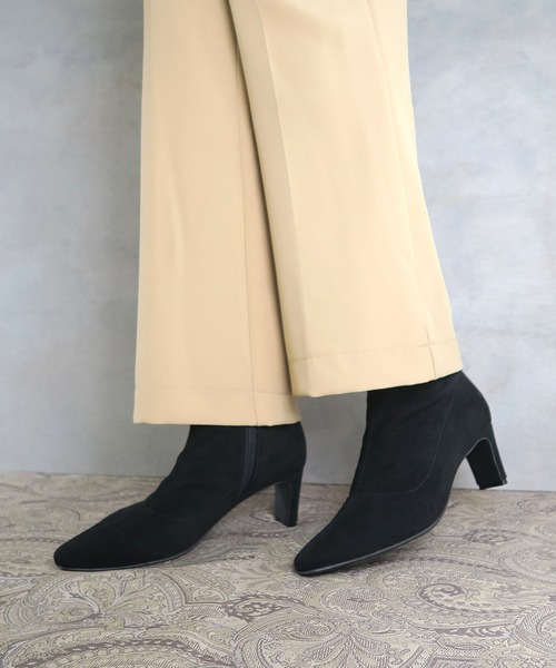 mio notis（ミオノティス）の「スクエアトゥストレッチブーツ（ブーツ・レディース・ブラック/ダークブラウン・38/39/36/37）」の2枚目の写真