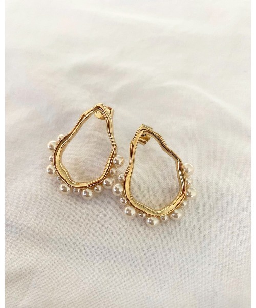 mou（モウ）の「変形ピアスオンパール（ピアス（両耳用）・レディース・ゴールド・FREE）」の3枚目の写真