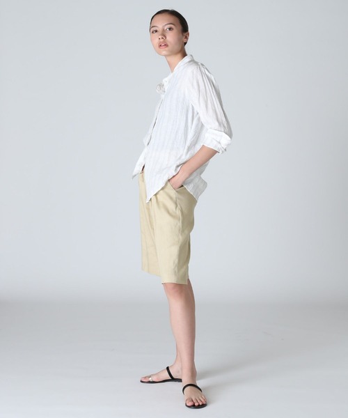 INED（イネド）の「パターンリネンシャツ《MONTI》（シャツ/ブラウス・レディース・オフホワイト/サックスブルー/ベージュ・9号/7号/11号）」の14枚目の写真