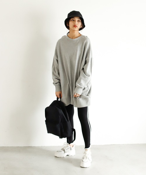 Auntie Rosa Holiday(アンティローザホリデー)の「パイピングレギンス(レギンス/スパッツ・レディース・グレー/ブラック・FREE)」の4枚目の写真