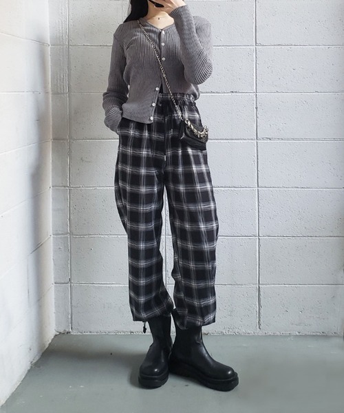 me+em select(ミームセレクト)の「【数量限定販売】【選べる7柄】2wayチェックジョガーパンツ(その他パンツ・レディース・ブラック系その他6/ブラック系その他3/ホワイト系その他/ブラック系その他5/ブラック系その他4/ブラック系その他2/ブラック系その他・FREE)」の5枚目の写真