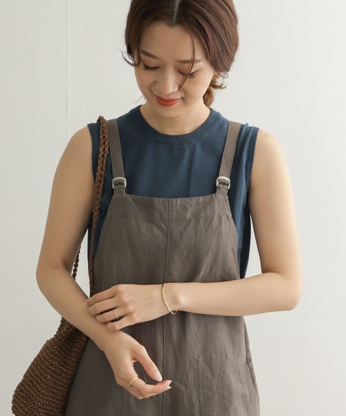 URBAN RESEARCH DOORS（アーバンリサーチドアーズ）の「ハイツイストコットンノースリーブニット（ニット/セーター・レディース・ブラック/ベージュ/ブルー/グリーン系その他・ONE）」の20枚目の写真