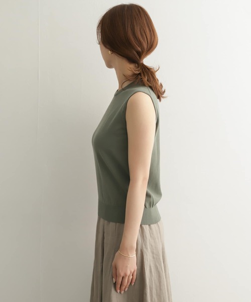 URBAN RESEARCH DOORS（アーバンリサーチドアーズ）の「ハイツイストコットンノースリーブニット（ニット/セーター・レディース・ブラック/ベージュ/ブルー/グリーン系その他・ONE）」の12枚目の写真