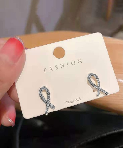 LA VORAGINE(ラ ヴォラジネ)の「ポスト:925シルバー ピアス(ピアス(両耳用)・レディース・その他25/シルバー・FREE)」の11枚目の写真