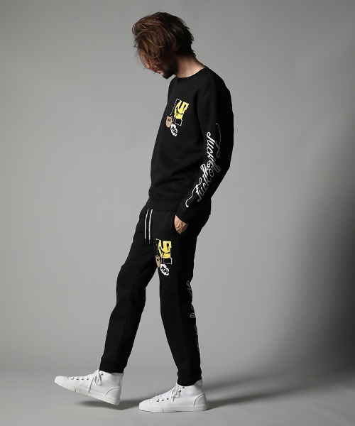 STUD MUFFIN（スタッドマフィン）の「msw912-TC裏毛起毛 マルチサガラパッチ&フォームプリント スエットシャツ（スウェット・メンズ・ブラック/杢グレー・2/4/3）」の5枚目の写真