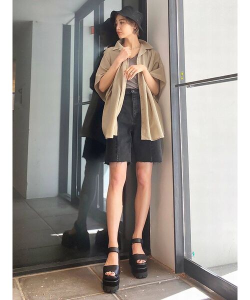 EMODA（エモダ）の「シャーリングラフシャツ（シャツ/ブラウス・レディース・ブラック/ブルー/ベージュ/その他・FREE）」の6枚目の写真