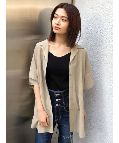 EMODA（エモダ）の「シャーリングラフシャツ（シャツ/ブラウス・レディース・ブラック/ブルー/ベージュ/その他・FREE）」の16枚目の写真