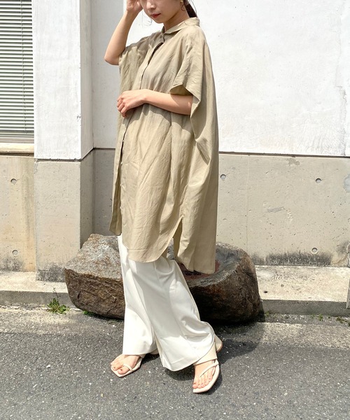 CAPRICIEUX LE'MAGE（カプリシューレマージュ）の「BOXスリーブシャツ（シャツ/ブラウス・レディース・ブラック/グレイッシュベージュ/グリーン・FREE）」の4枚目の写真