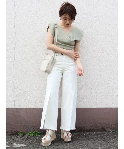 MURUA(ムルーア)の「コンパクトカシュクールニット(ニット/セーター・レディース・ブラック/ライトグリーン/アイボリー・FREE)」の17枚目の写真