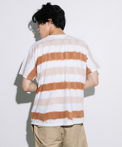 FRUIT OF THE LOOM(フルーツオブザルーム)の「BORDER DYE Tシャツ / ユニセックス / ボーダー / タイダイ(Tシャツ/カットソー・レディース・ブラック/ブラウン/オレンジ・S/M/L/XL)」の9枚目の写真