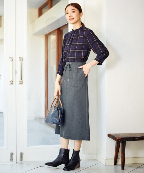 J.PRESS Ladies(J.プレス レディス)の「【洗える】セルローススタンドカラーチェック ブラウス(シャツ/ブラウス・レディース・ダークブラウン系3/ネイビー系3・XS)」の3枚目の写真