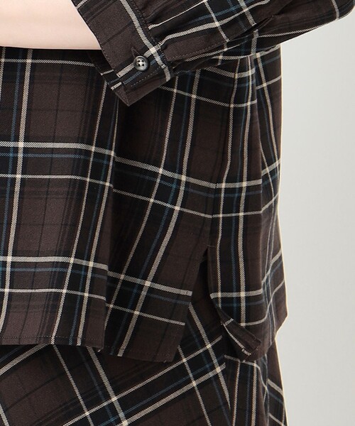 J.PRESS Ladies(J.プレス レディス)の「【洗える】セルローススタンドカラーチェック ブラウス(シャツ/ブラウス・レディース・ダークブラウン系3/ネイビー系3・XS)」の12枚目の写真