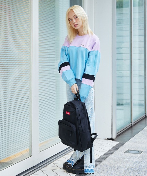 X-girl（エックスガール）の「CROPPED SWEAT TOP（スウェット・レディース・ライトブルー/ブラック/ベージュ・S/M）」の16枚目の写真