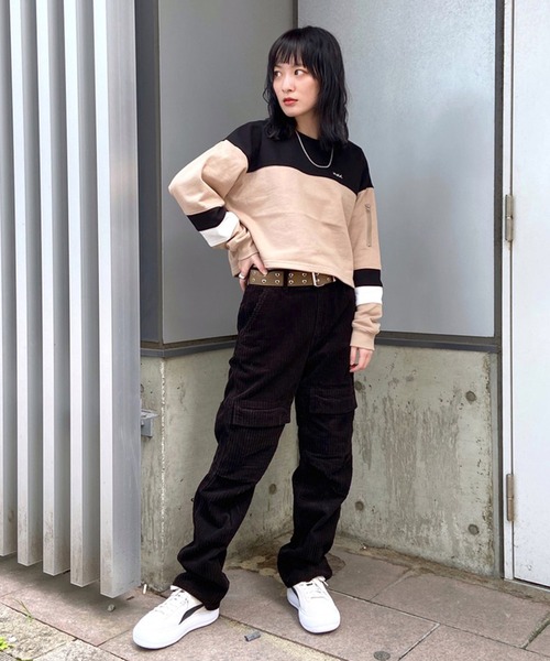 X-girl（エックスガール）の「CROPPED SWEAT TOP（スウェット・レディース・ライトブルー/ブラック/ベージュ・S/M）」の8枚目の写真