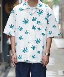 SPINNS | 【ゆったりシルエット】リーフ総柄デザイン 半袖オープンカラーシャツ(シャツ/ブラウス)