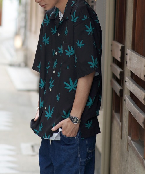 SPINNS（スピンズ）の「【ゆったりシルエット】リーフ総柄デザイン 半袖オープンカラーシャツ（シャツ/ブラウス・メンズ・ホワイト/ブラック・ONESIZE）」の12枚目の写真