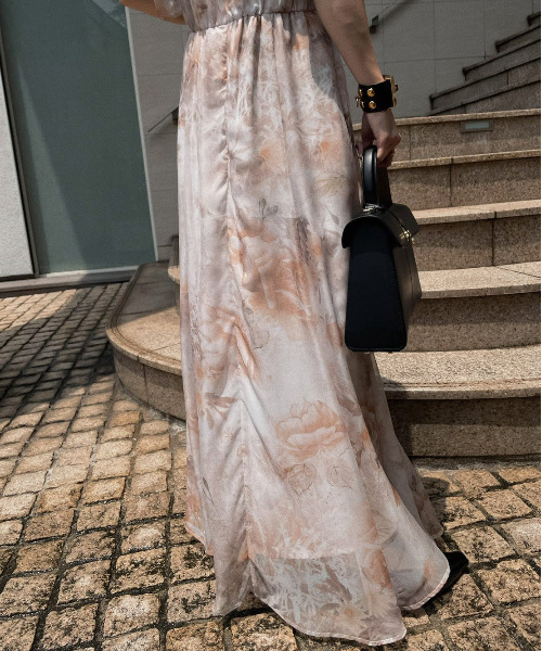 Ameri アメリ FLOWER CHIFFON DRESS 花柄ワンピース Ameri（アメリ）の「FLOWER CHIFFON DRESS（ワンピース）」 - WEAR