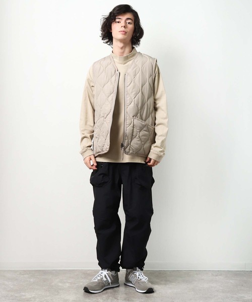 TAION(タイオン)の「【 TAION / タイオン 】 【 ユニセックス 】 ミリタリージップ Vネックダウンベスト TAION-001ZML DON(ベスト・メンズ・ライトグレー/ブラック/ダークグリーン/オリーブドラブ/グリーン系その他・MEDIUM/LARGE/X-LARGE)」の8枚目の写真