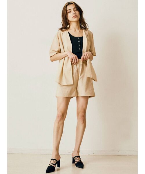 EVRIS（エヴリス）の「リネンブレンドオープンカラーシャツ（シャツ/ブラウス・レディース・ブラウン/アイボリー・FREE）」の8枚目の写真