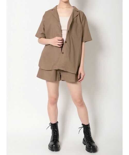 EVRIS（エヴリス）の「リネンブレンドオープンカラーシャツ（シャツ/ブラウス・レディース・ブラウン/アイボリー・FREE）」の18枚目の写真