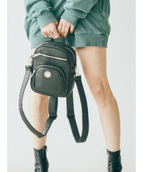 EVRIS（エヴリス）の「MULTI WAY バックパック（バックパック/リュック・レディース・ブラック/アイボリー・FREE）」の6枚目の写真