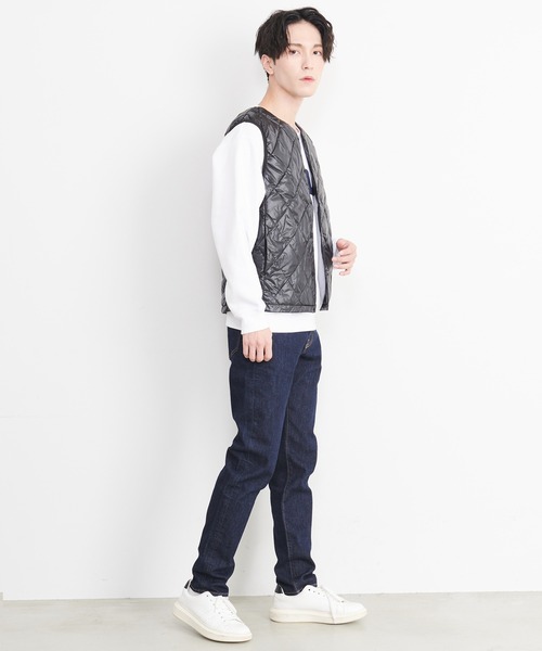 FILA(フィラ)の「FILA/フィラ キルティング 軽量 インナーダウン パッカブル 収納ポーチ付き ダウン ベスト(ダウンベスト・メンズ・ブラック/グレー/ブルー/ネイビー・M/LL/L)」の9枚目の写真