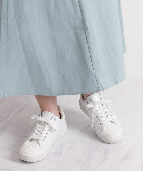 【美品】+diana プラスダイアナ　ローカットスニーカー　グリッター PL9046BW00077_thumb.jpg