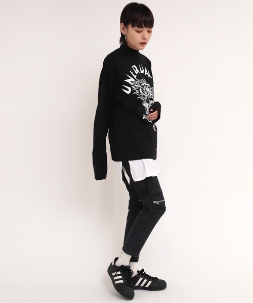 RNA（アールエヌエー）の「M1772 ダイナソー＆スネークハイネックロンＴ（Tシャツ/カットソー・レディース・ホワイト/ブラック/パープル・MEDIUM）」の18枚目の写真