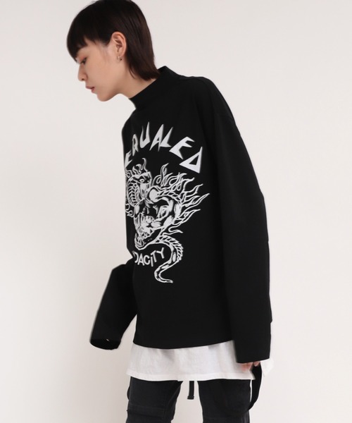 RNA（アールエヌエー）の「M1772 ダイナソー＆スネークハイネックロンＴ（Tシャツ/カットソー・レディース・ホワイト/ブラック/パープル・MEDIUM）」の5枚目の写真