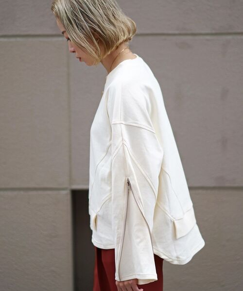 AULA AILA（アウラアイラ）の「AULA AILA（アウラ アイラ）別注レイヤードプルオーバー（Tシャツ/カットソー・レディース・チャコールグレー/オフホワイト・0）」の20枚目の写真