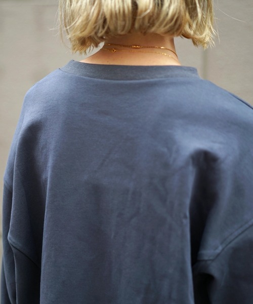 AULA AILA（アウラアイラ）の「AULA AILA（アウラ アイラ）別注レイヤードプルオーバー（Tシャツ/カットソー・レディース・チャコールグレー/オフホワイト・0）」の5枚目の写真