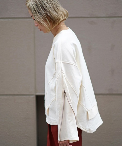 AULA AILA（アウラアイラ）の「AULA AILA（アウラ アイラ）別注レイヤードプルオーバー（Tシャツ/カットソー・レディース・チャコールグレー/オフホワイト・0）」の8枚目の写真