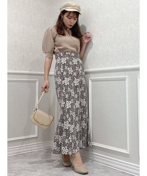 dazzlin（ダズリン）の「ハイウエストレースマーメイドスカート（スカート・レディース・オフホワイト/ブルー/ブラウン・SMALL/MEDIUM）」の15枚目の写真