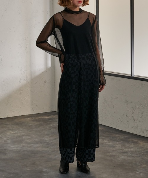 Ezick（エジック）の「シアーパイピングレイヤードワンピース（ワンピース・レディース・ホワイト/ブラック・FREE）」の3枚目の写真