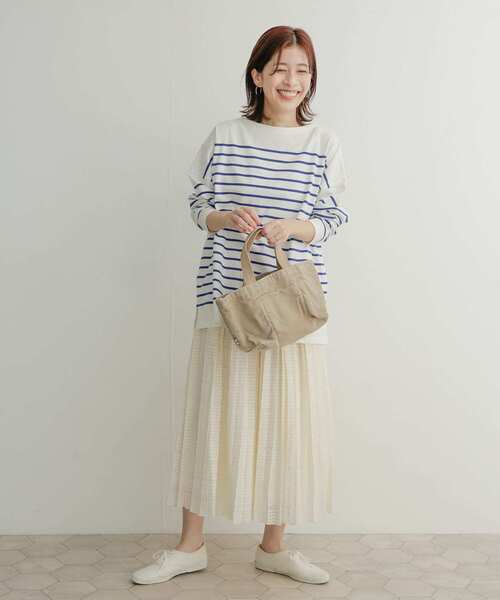 URBAN RESEARCH DOORS（アーバンリサーチドアーズ）の「パネルボーダーボートネックカットソー（Tシャツ/カットソー・レディース・ネイビー/ピンク/グリーン/ロイヤルブルー・1）」の12枚目の写真