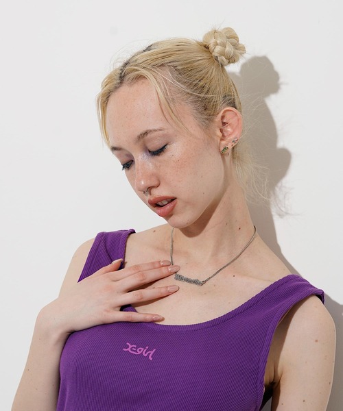 X-girl（エックスガール）の「ALTERNATIVE CHARM NECKLACE（ネックレス・レディース・シルバー/ゴールド・ONE SIZE）」の3枚目の写真
